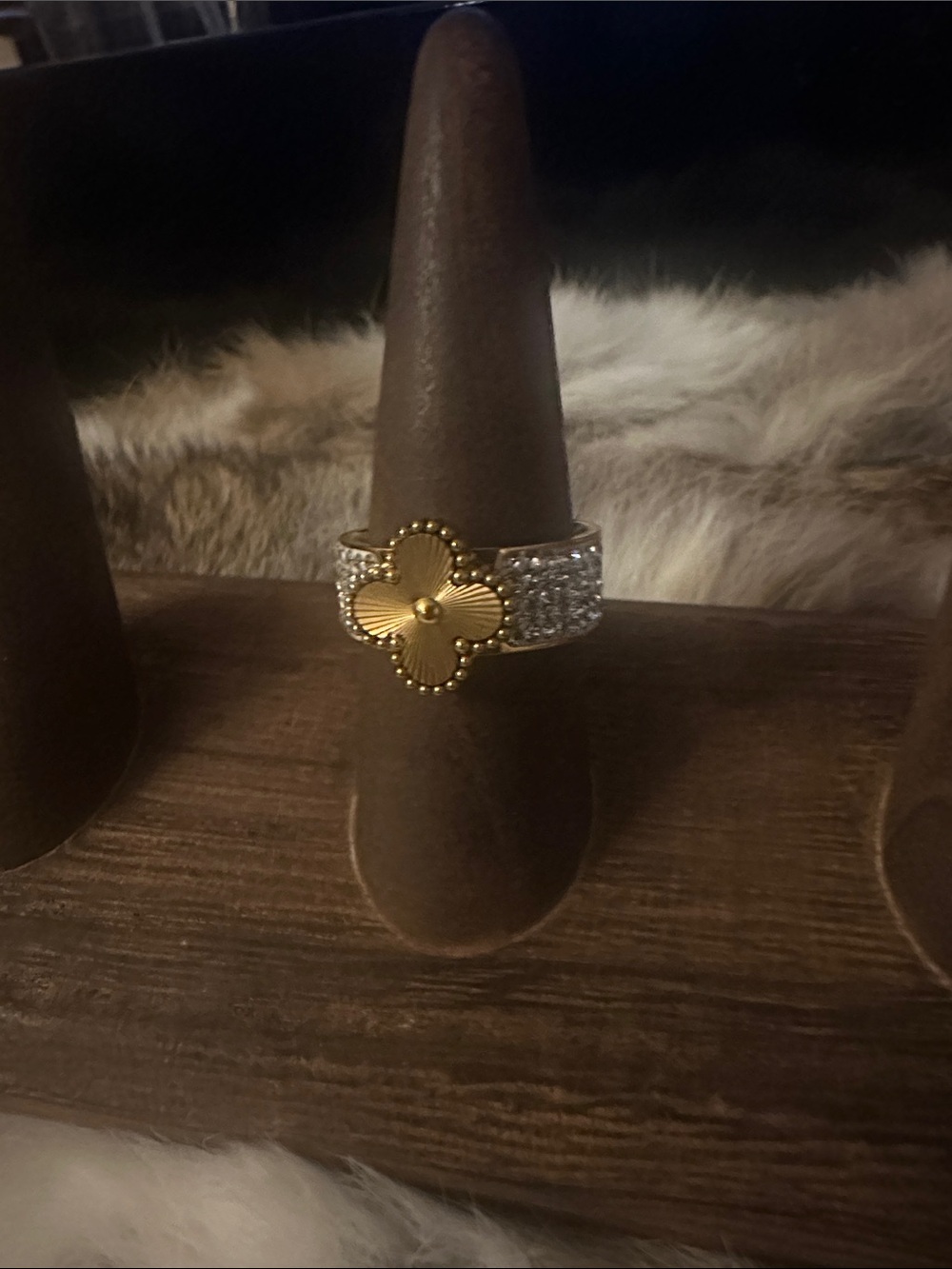LSJ Gold Clover Pavé Band Ring
